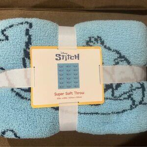 Disney Stitch Super Soft Throw Blanket 50" x 60" NEW